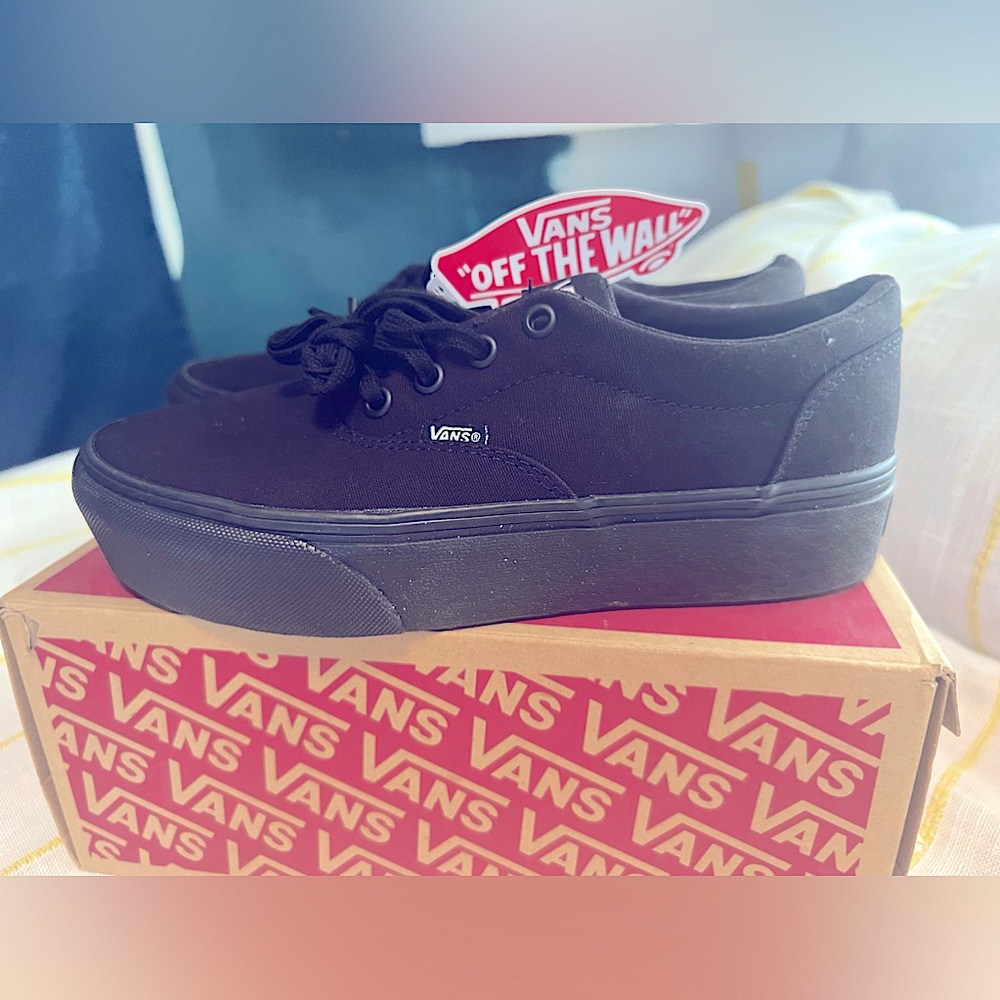 Vans Era Platform-Black-Size 7